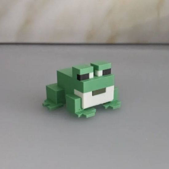 Minecraft Temalı Kurbağa Figürü resmi